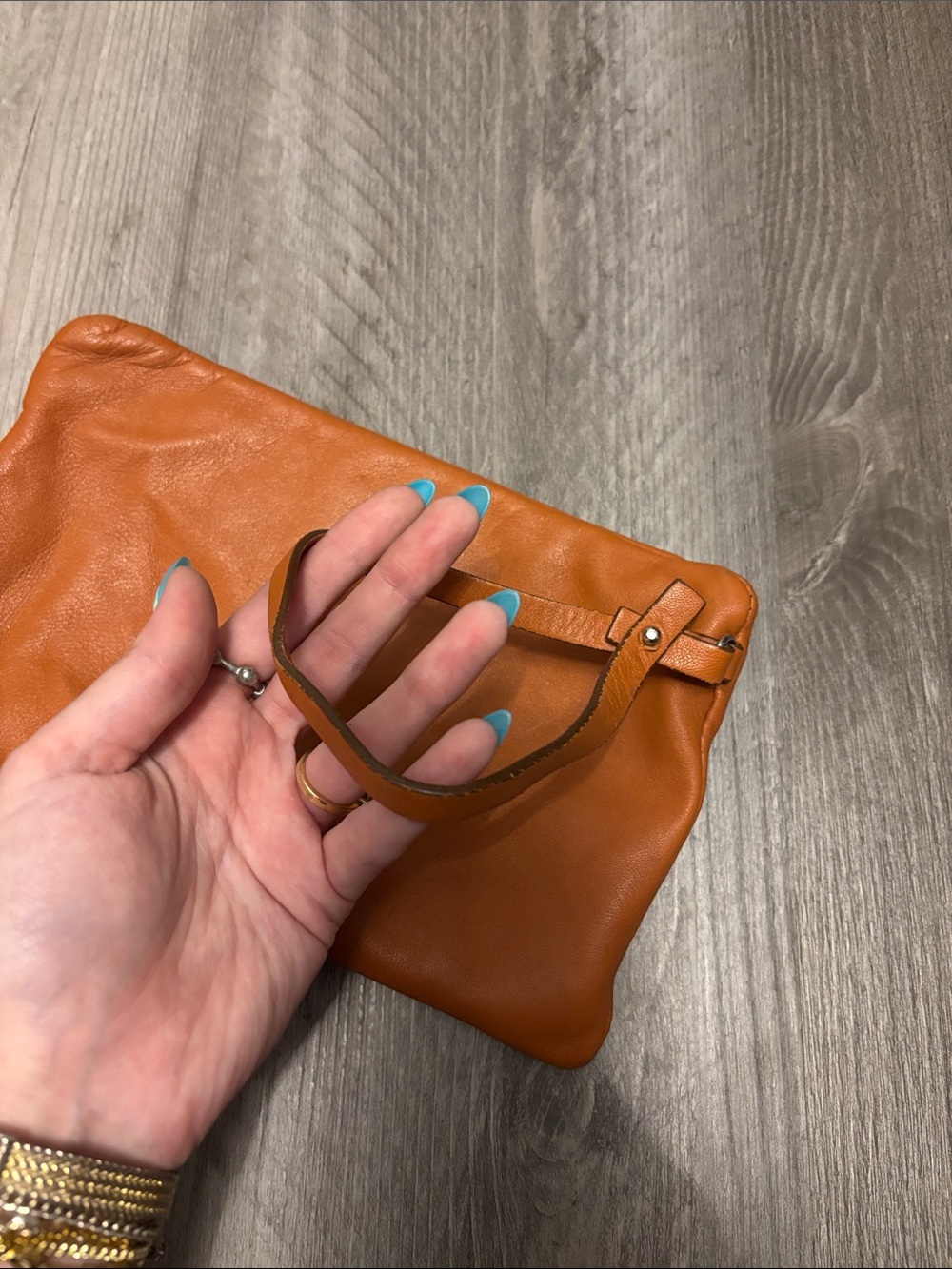 FALOR Made in Italy Genuine Leather Wristlet Zip Clutch - Cognac - Picture 3 of 6